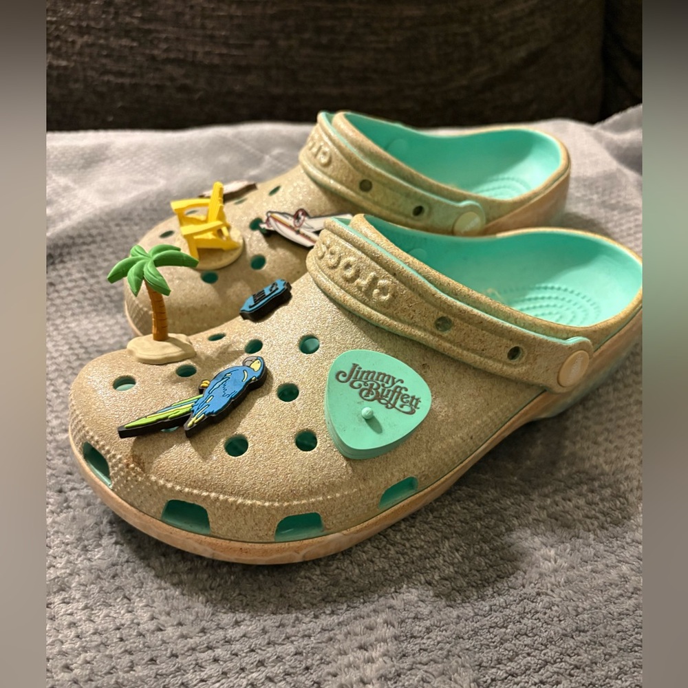 Jimmy Buffett Crocs X Margaritaville / Classic Beach Clogs - Picture 2 of 5